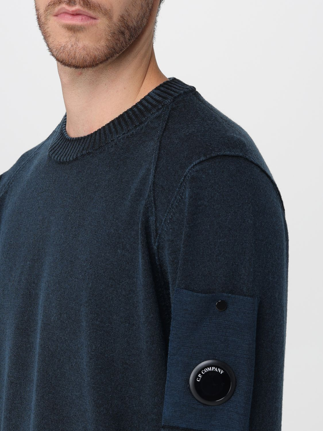 [C.P. Company] Knitwear FW26 21CMKN122A110799S 871
