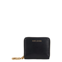 Compact wallet in leather