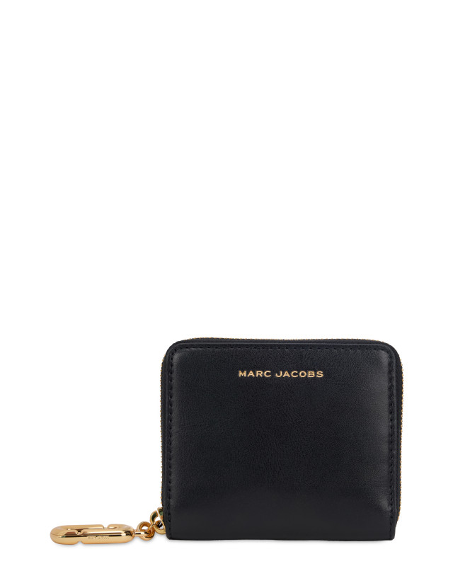 Compact wallet in leather