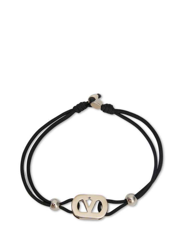 Bracelet with metallic logo