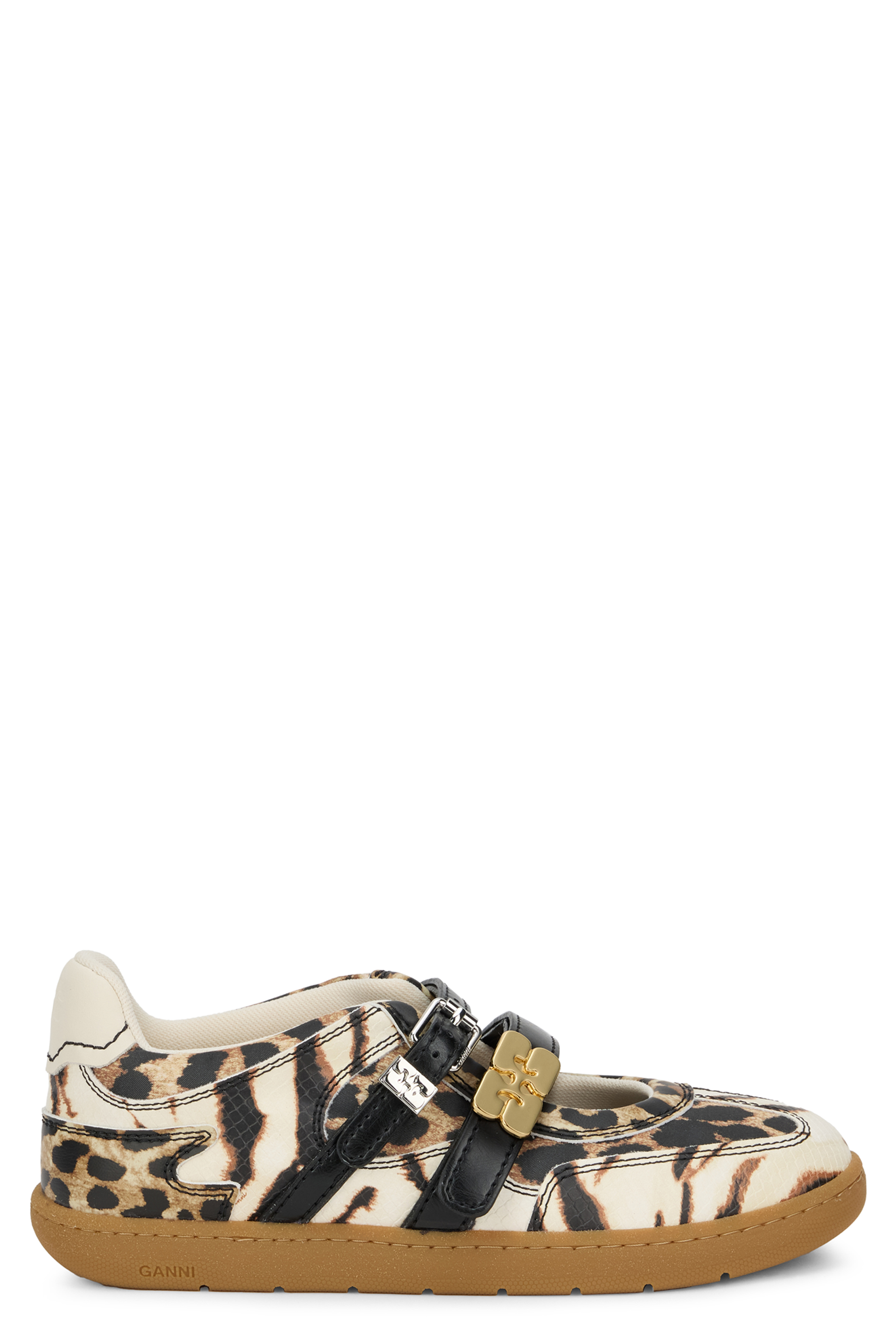 Sporty ballerinas