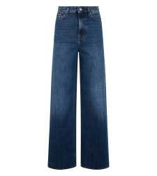 Straight-leg high-waisted jeans