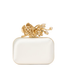 Clutch Cloud in satin