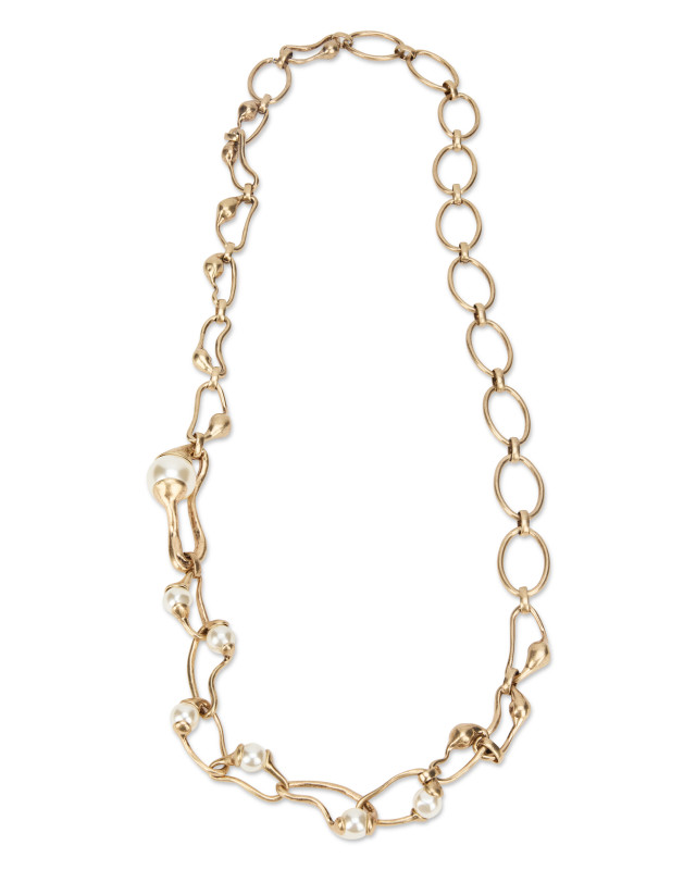 Metal pendant necklace