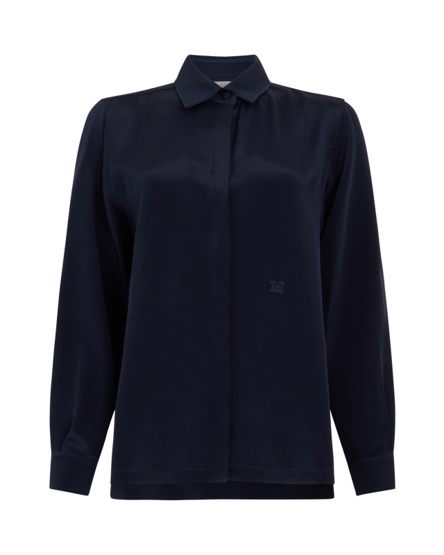 Silk shirt with long sleeves