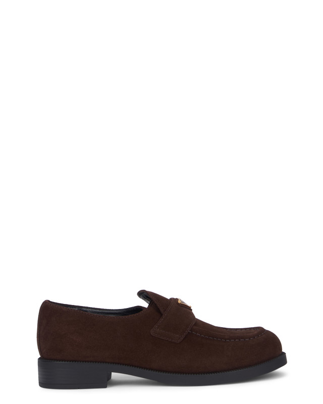 Loafers with logo