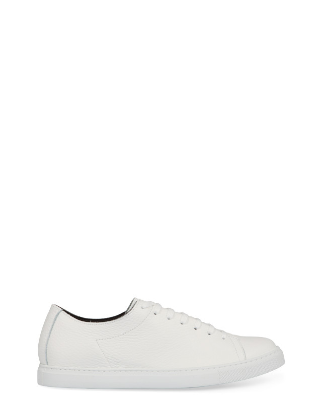 Sneakers in hammered calfskin