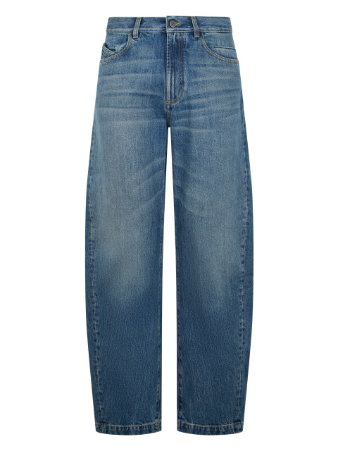 Baggy jeans in denim