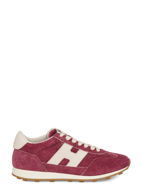 Fitted sneakers