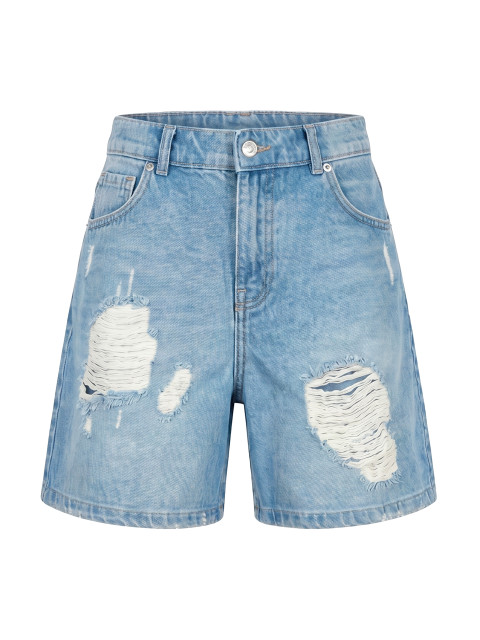 Denim shorts with rips