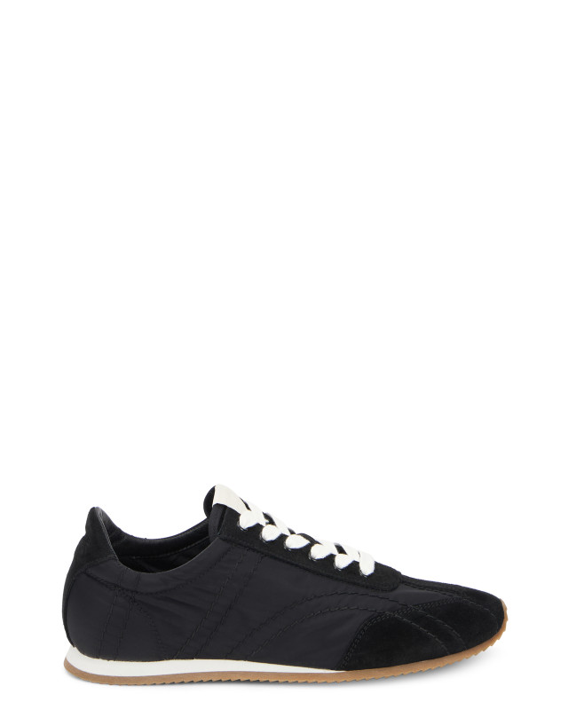 Sneakers made of recycled nylon and suede