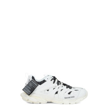 Sneakers Track