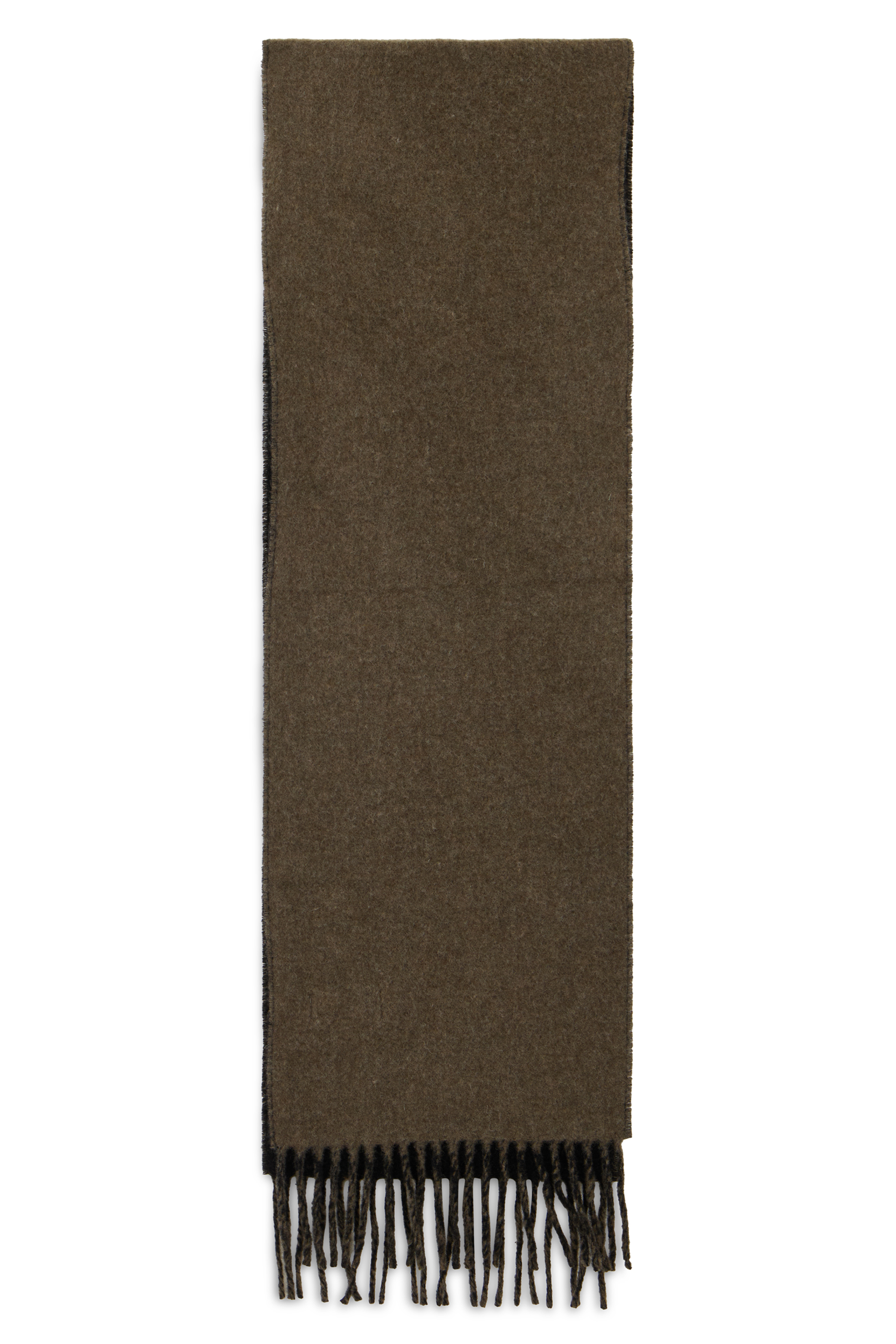 Scarf with fringes