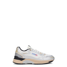 Sneakers with colorful details