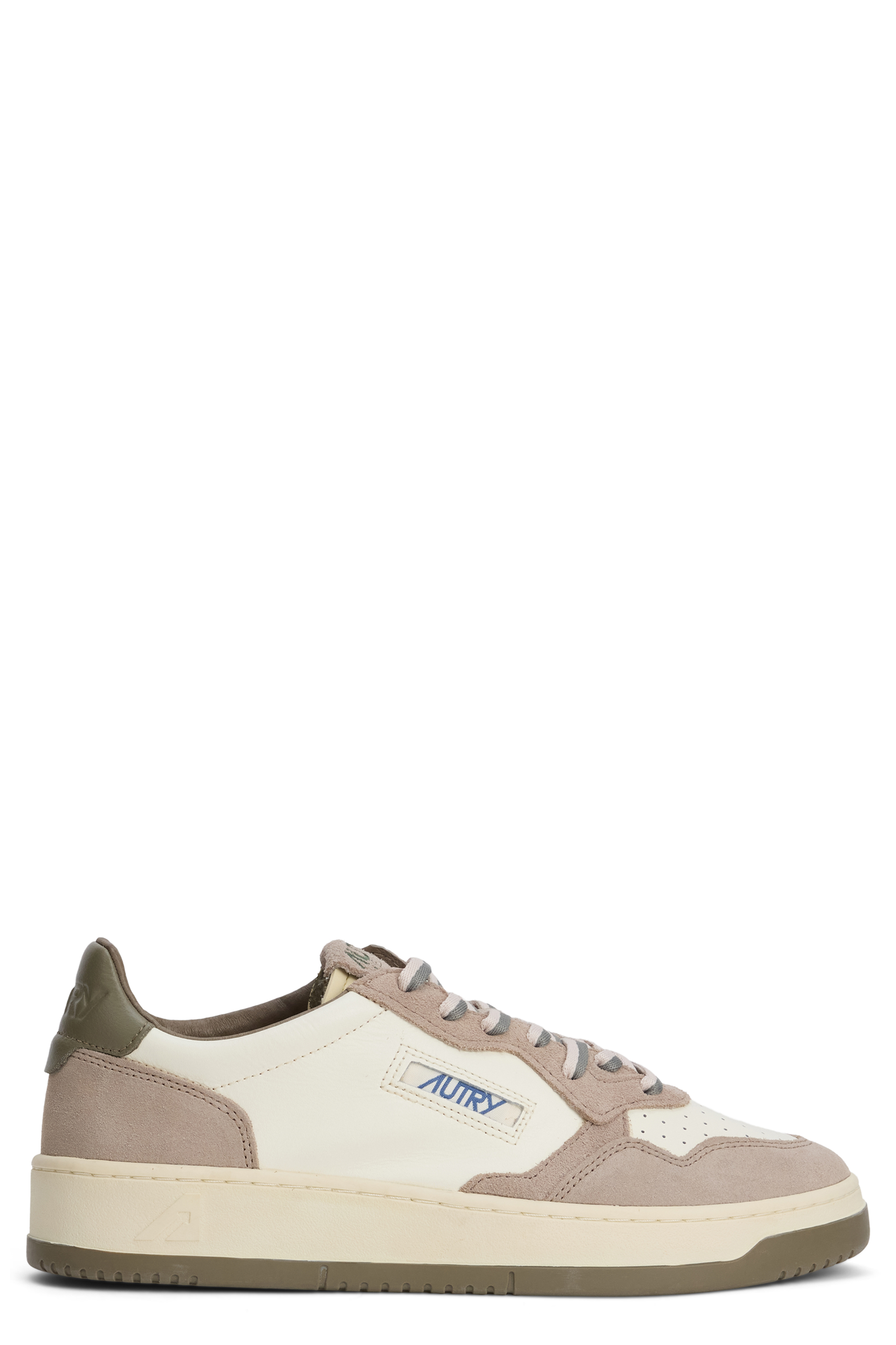 Sneakers with comfortable sole