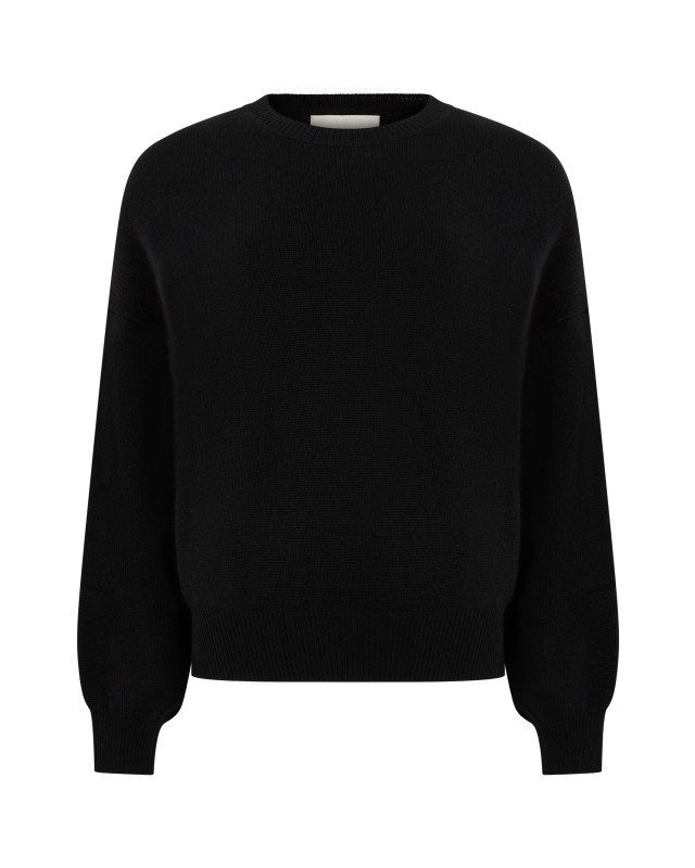Round neck sweater