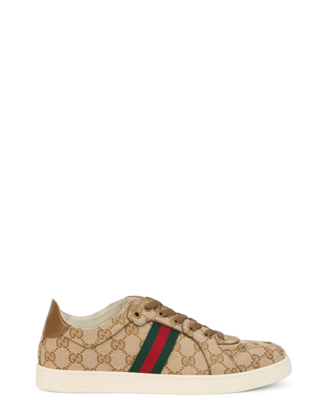 Sneakers with monogram