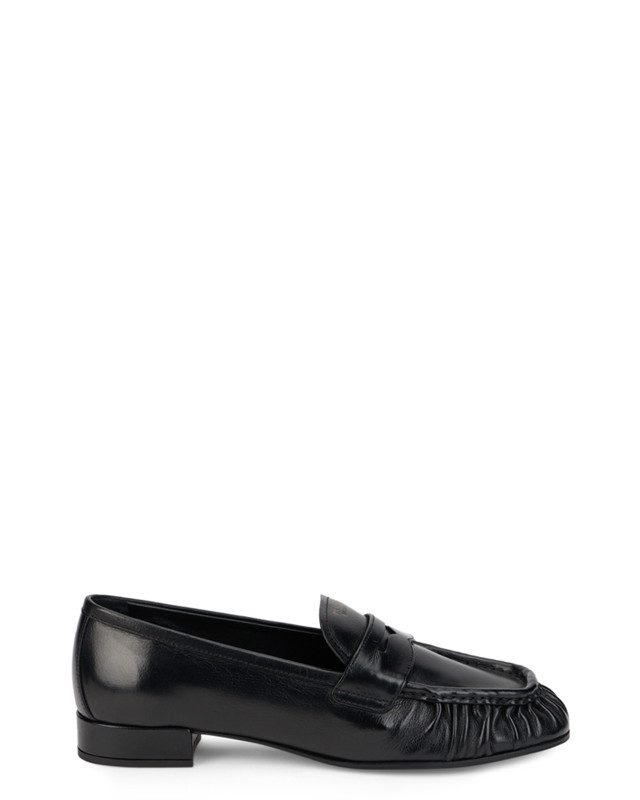 Loafer in leather