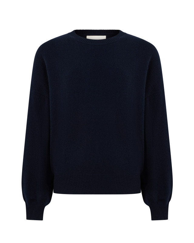 Round neck sweater