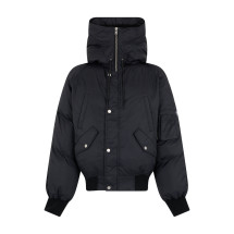 Padded jacket with zipper