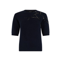 Sweater with three-quarter sleeves