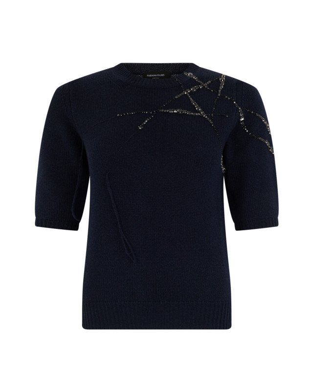 Sweater with three-quarter sleeves