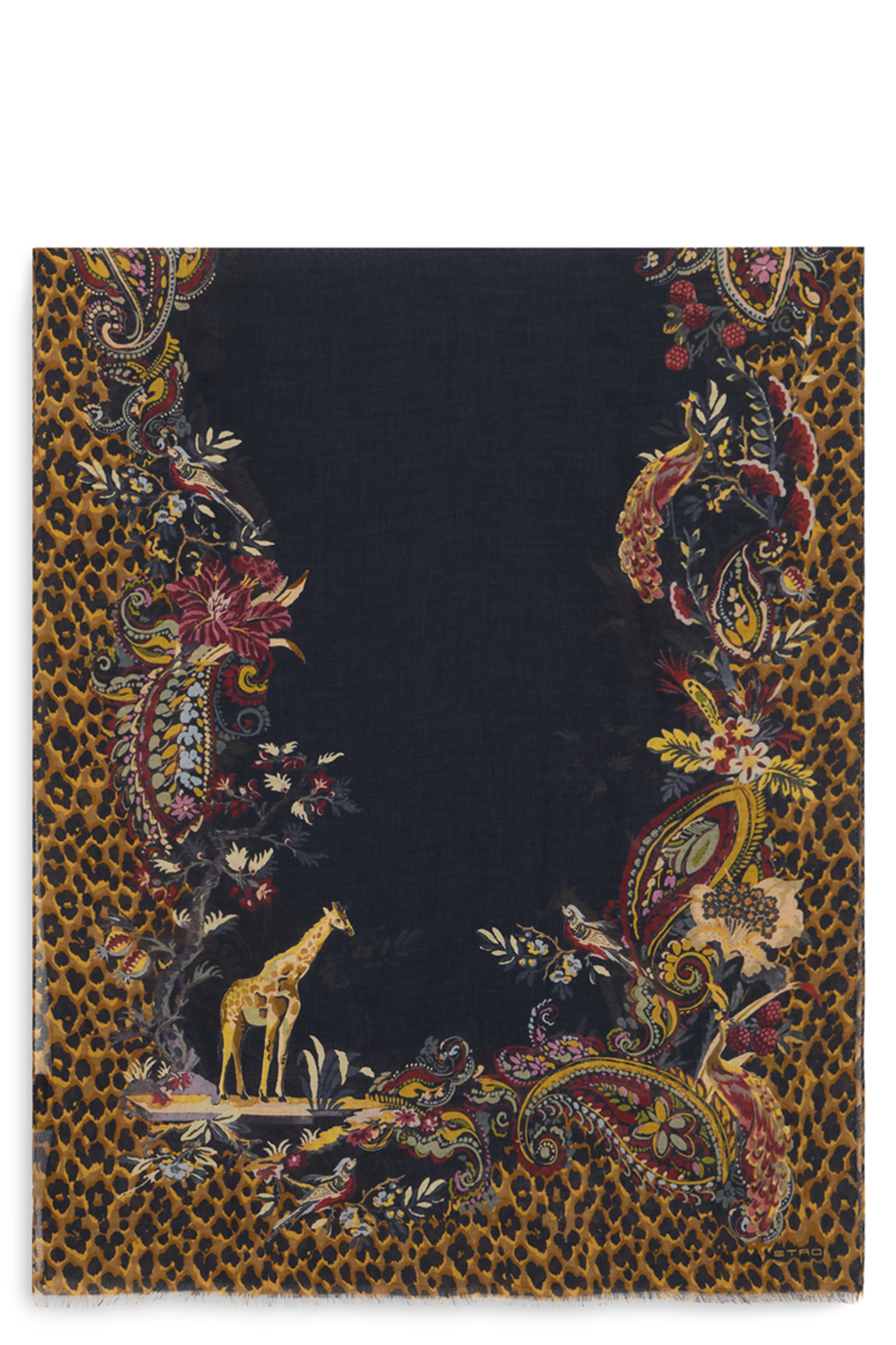 Scarf with animal print
