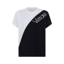 T-shirt with logo