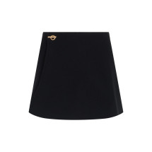 Short skirt with detail