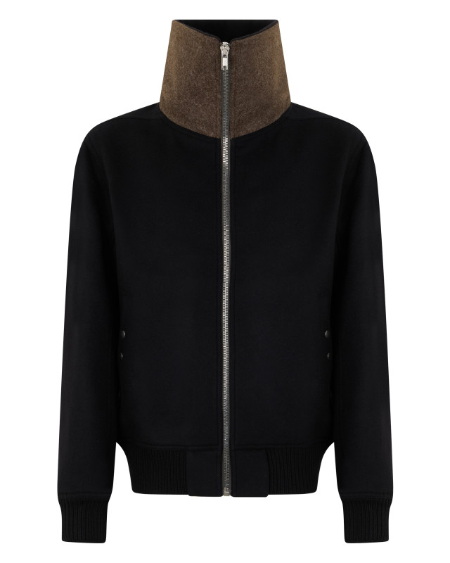 Jacket with zip