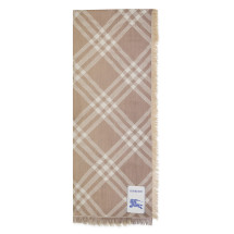 Scarf made of wool and silk with fringes