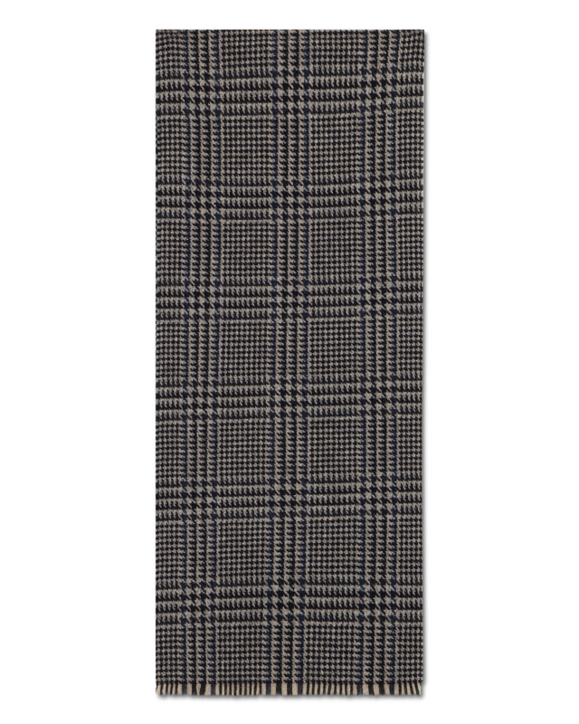 Houndstooth scarf