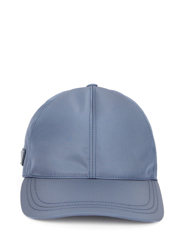 Cap with visor