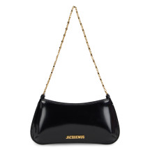 Shoulder bag with chain