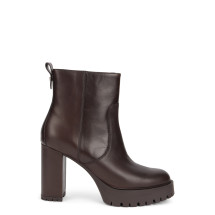 Ankle boots with heels