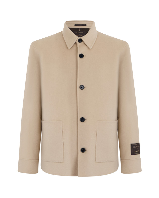 Wool jacket with buttons