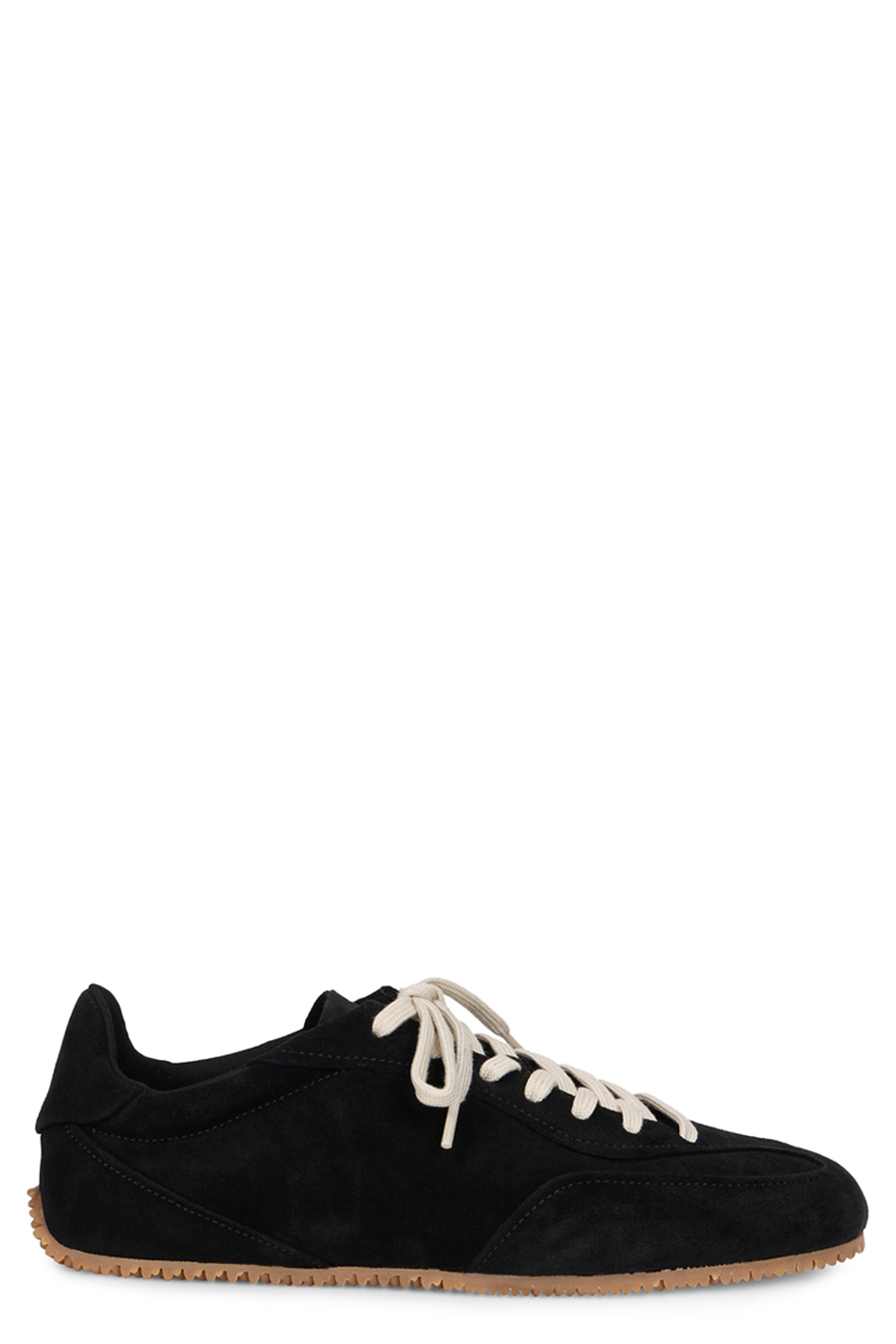 Sneakers in suede