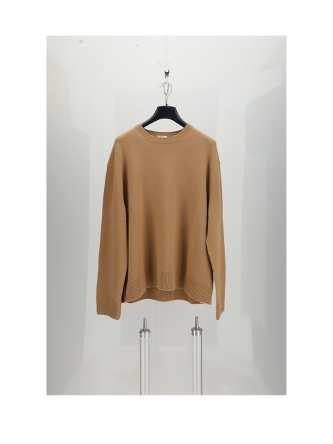 CREWNECK SWEATER