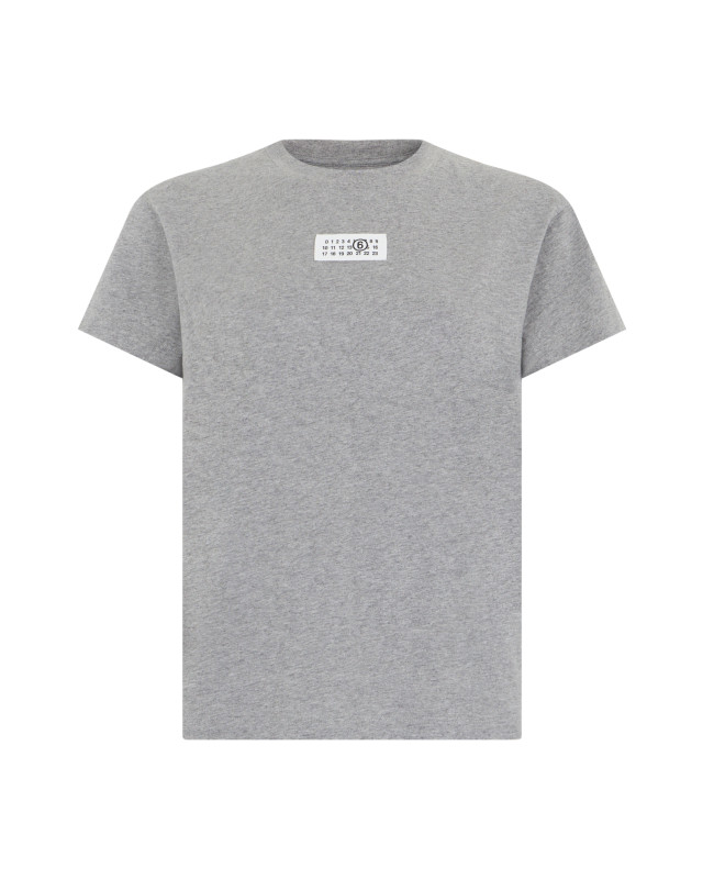 Short-sleeve t-shirt