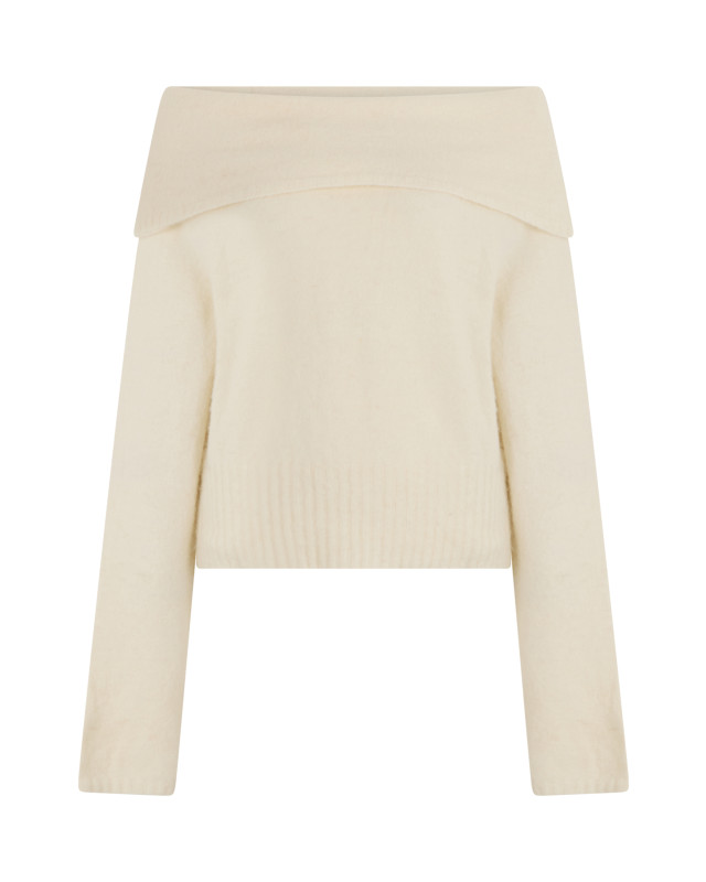 Shirt with boat neck