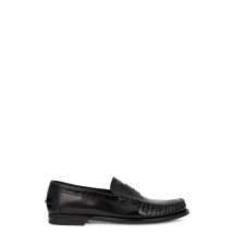 Loafers in leather