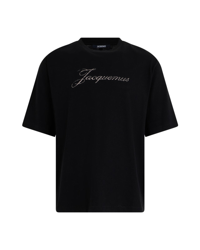 T-shirt with writing