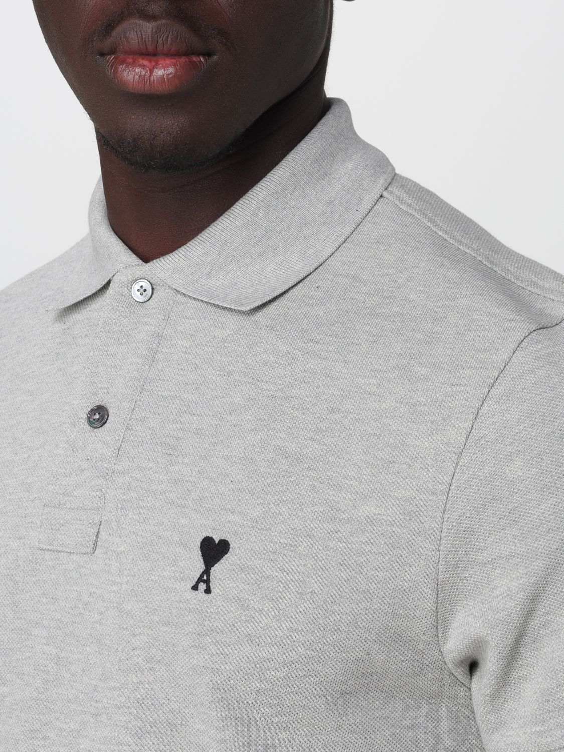 [Ami Paris] T-shirts Short Sleeve FW26 HPL411760 0951