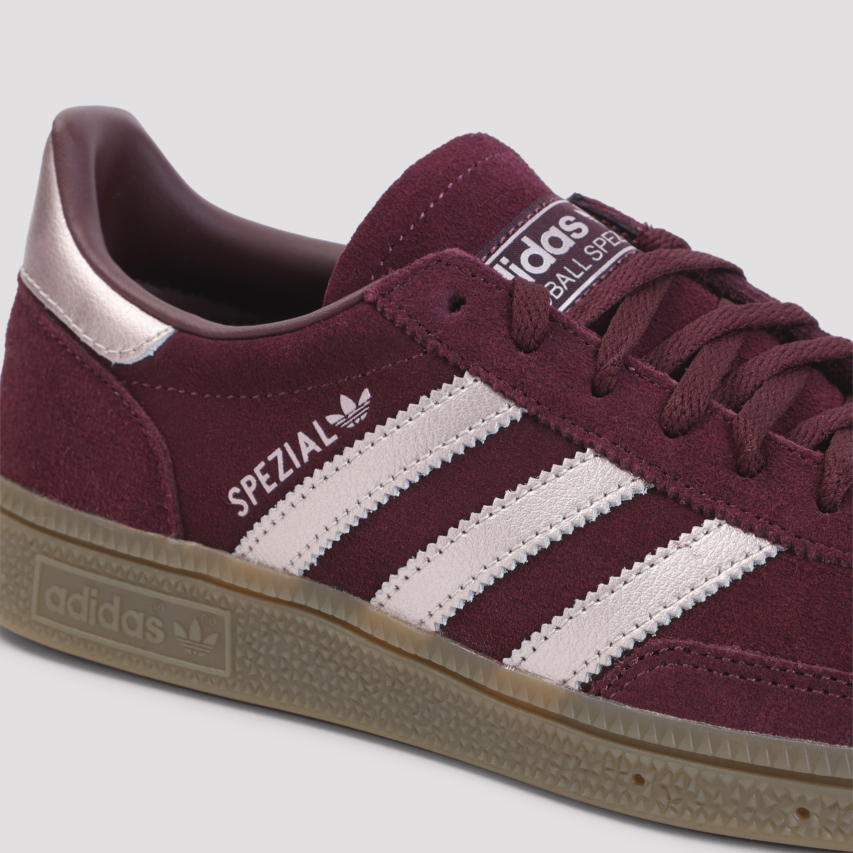 [Adidas] Sneakers FW26 KI2190