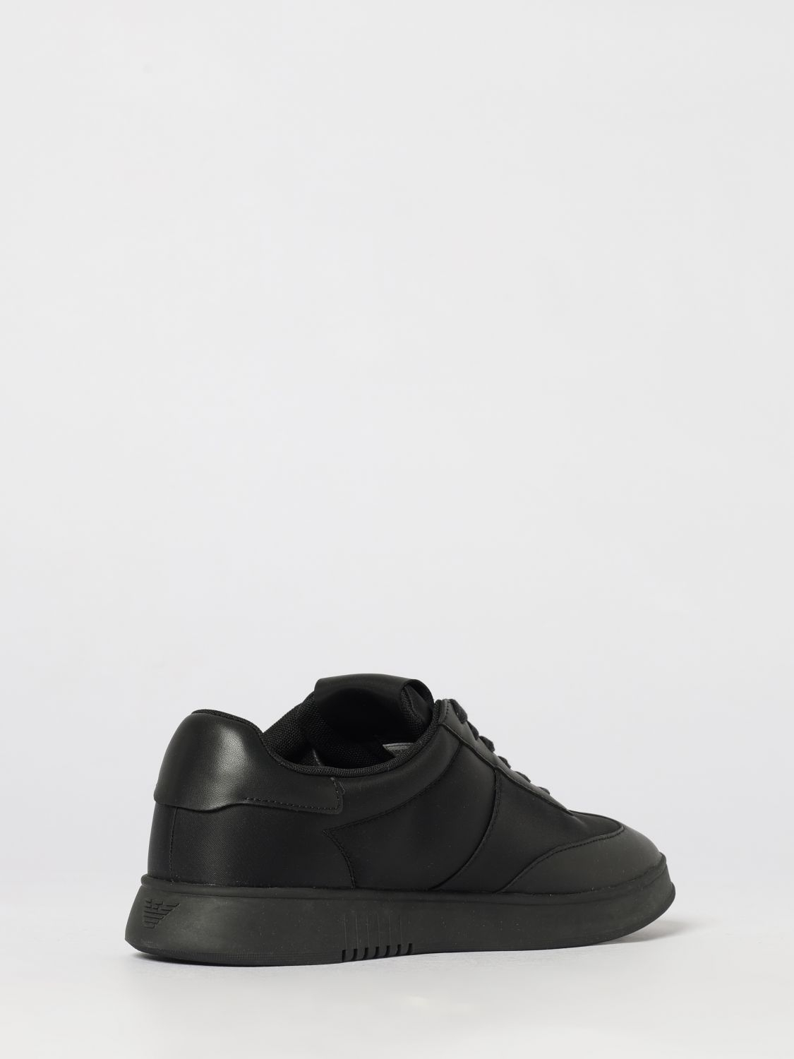 [Emporio Armani] Sneakers SS26 EM003062AF18210 UC001