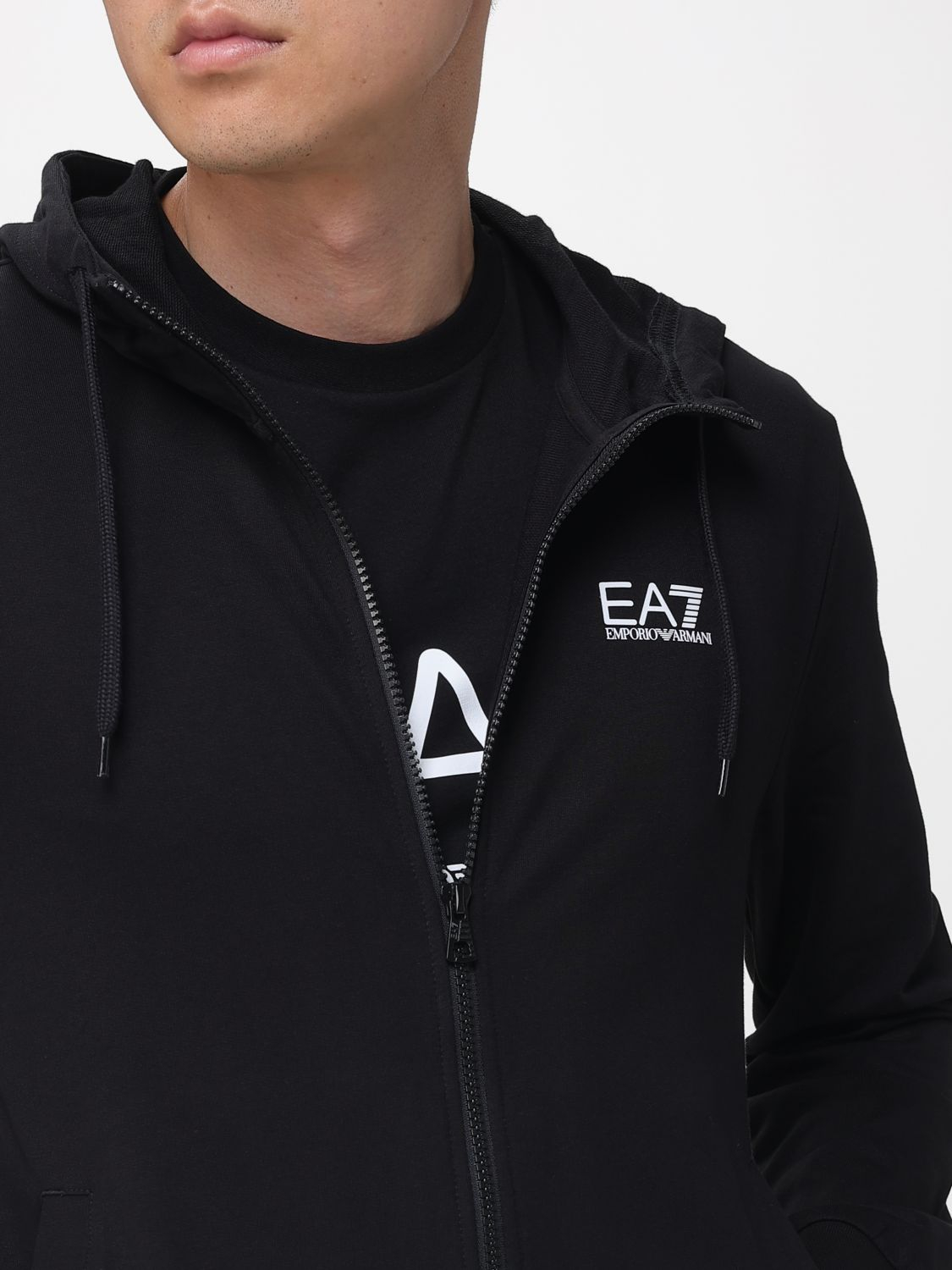 [EA7] Sweatpants SS26 8NPV62PJVRZ UC001
