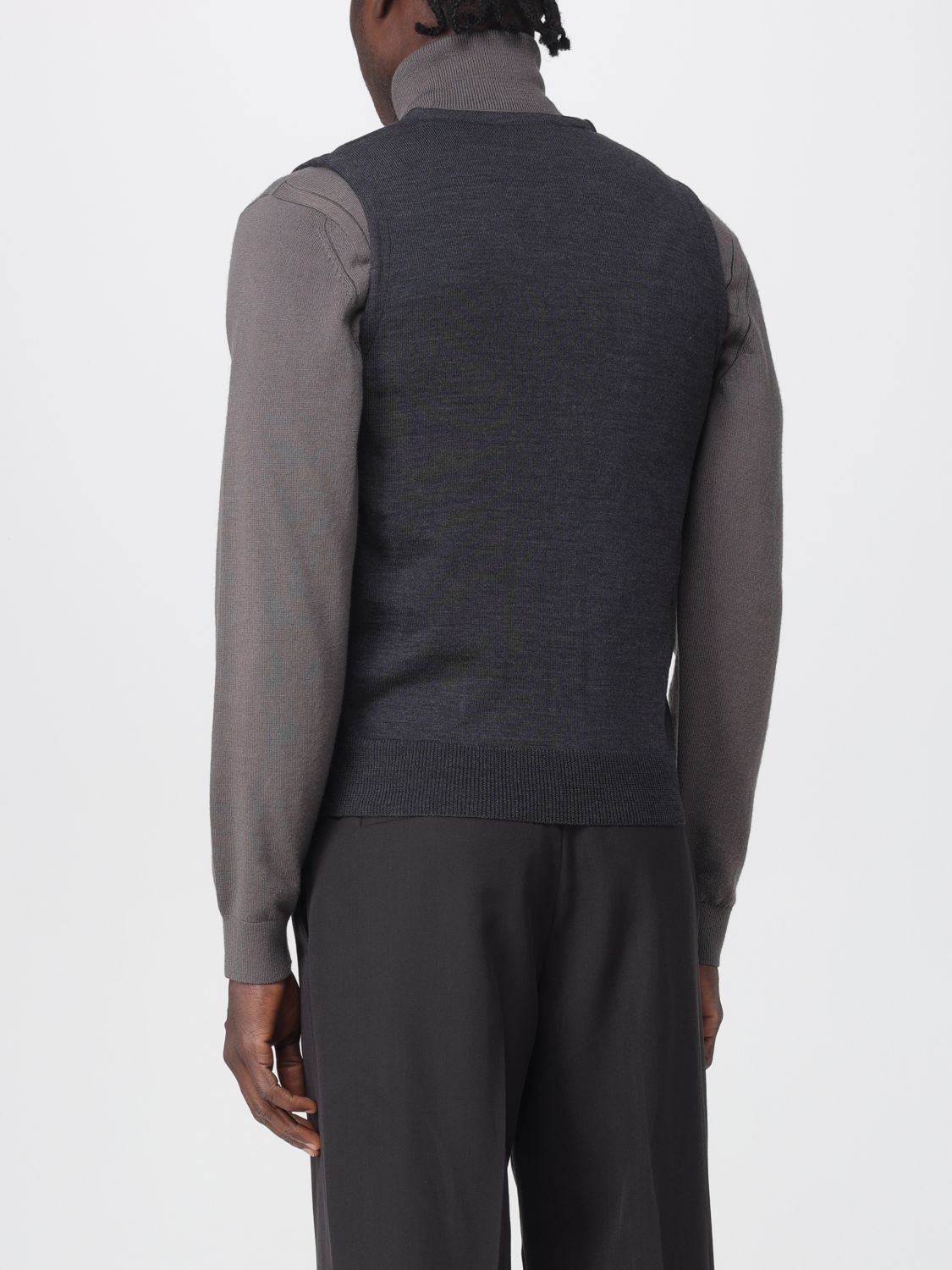 [XC] Vest FW25 48 1800 48 2740