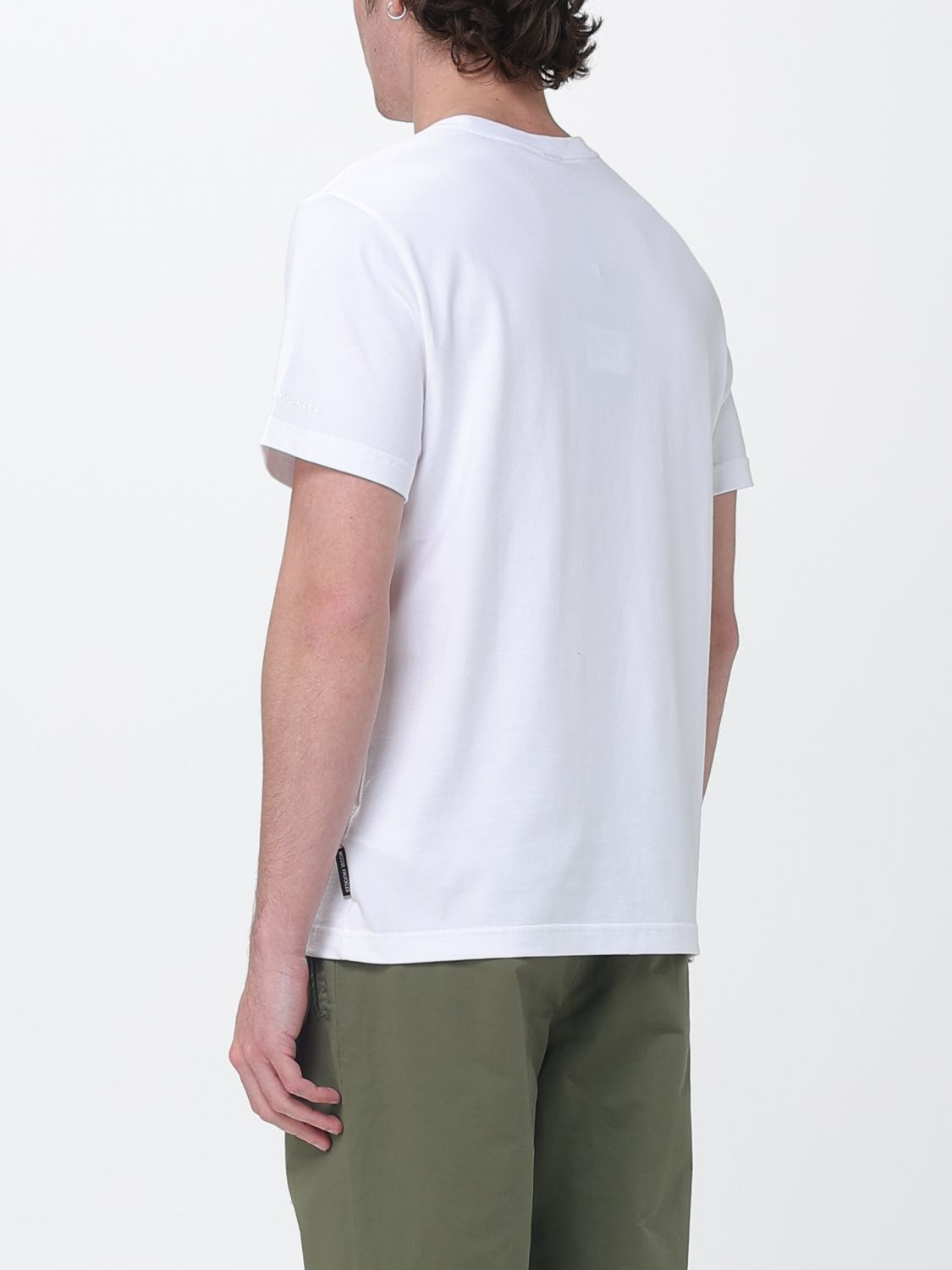[Moose Knuckles] T-shirts Short Sleeve SS26 M15MT777 160