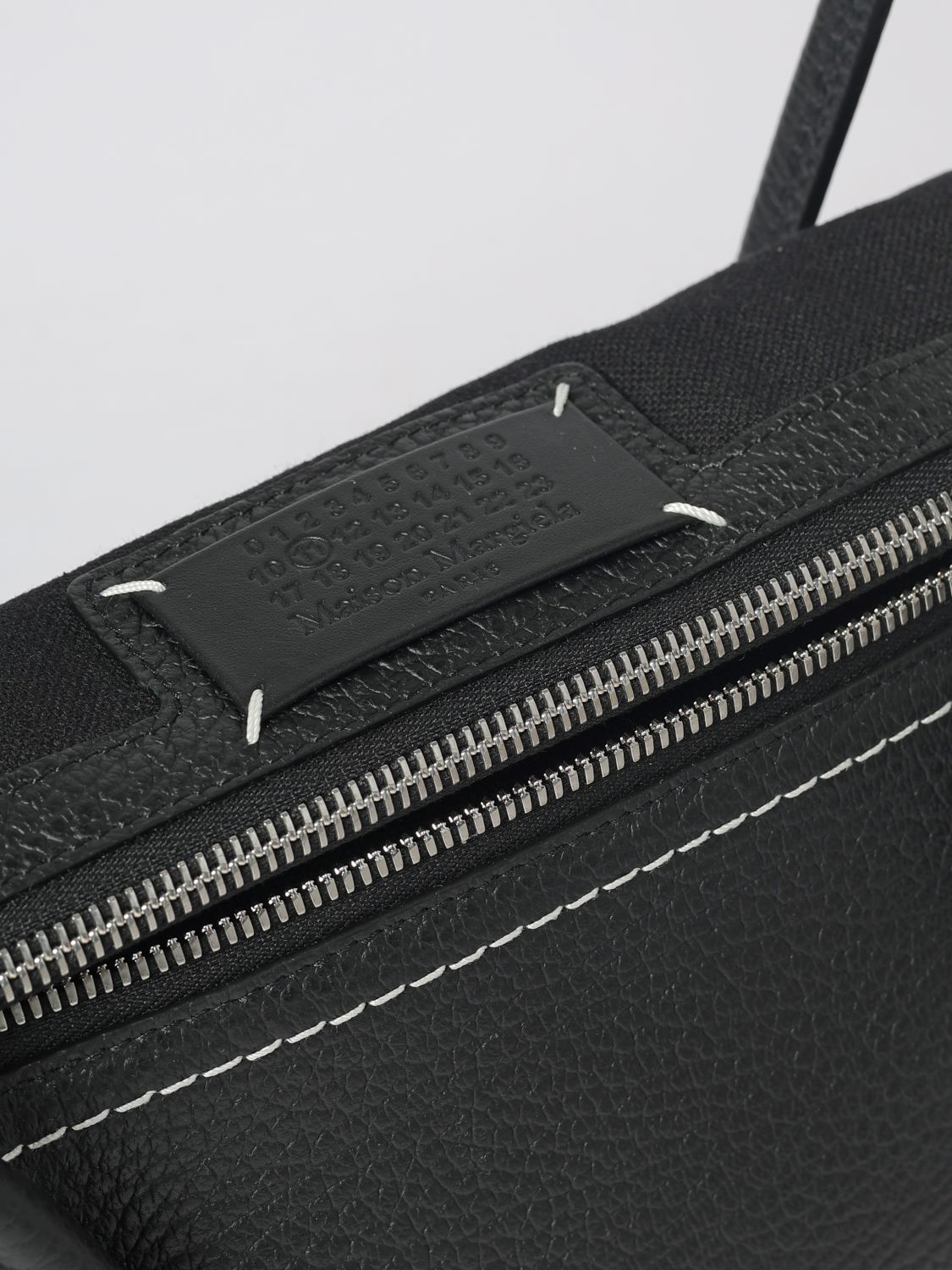 [Maison Margiela] Shoulder bag FW26 SB1ZH0007P8833 T8013