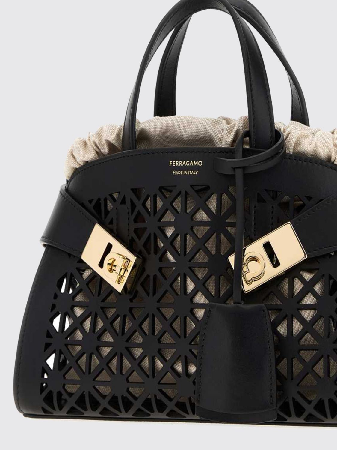 [Ferragamo] Tote bag FW26 21A696 793431